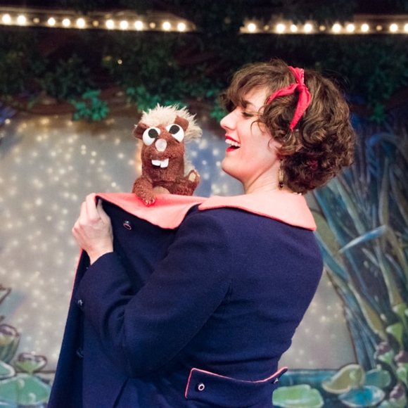 Meet your Posher, Pamela - Picture 1 of 3